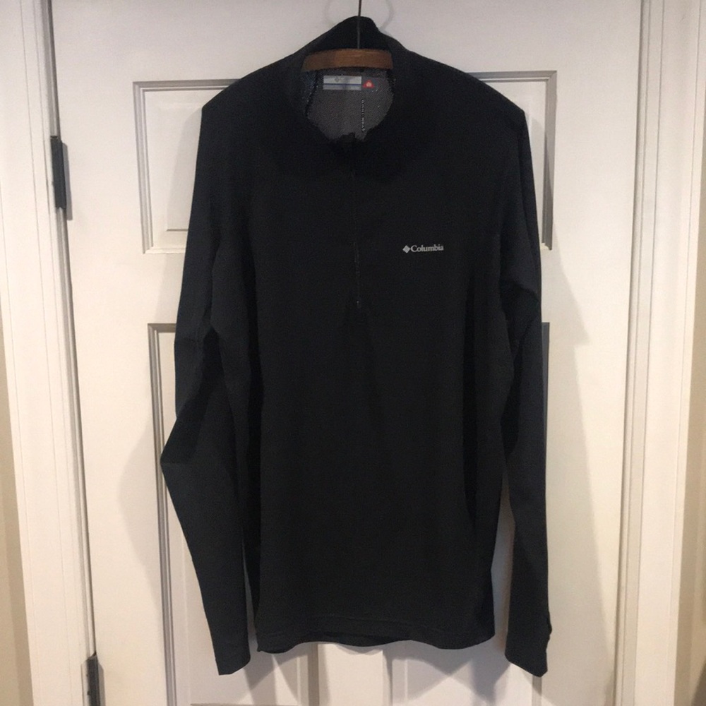 Columbia Men's Black Long Sleeve Shirt